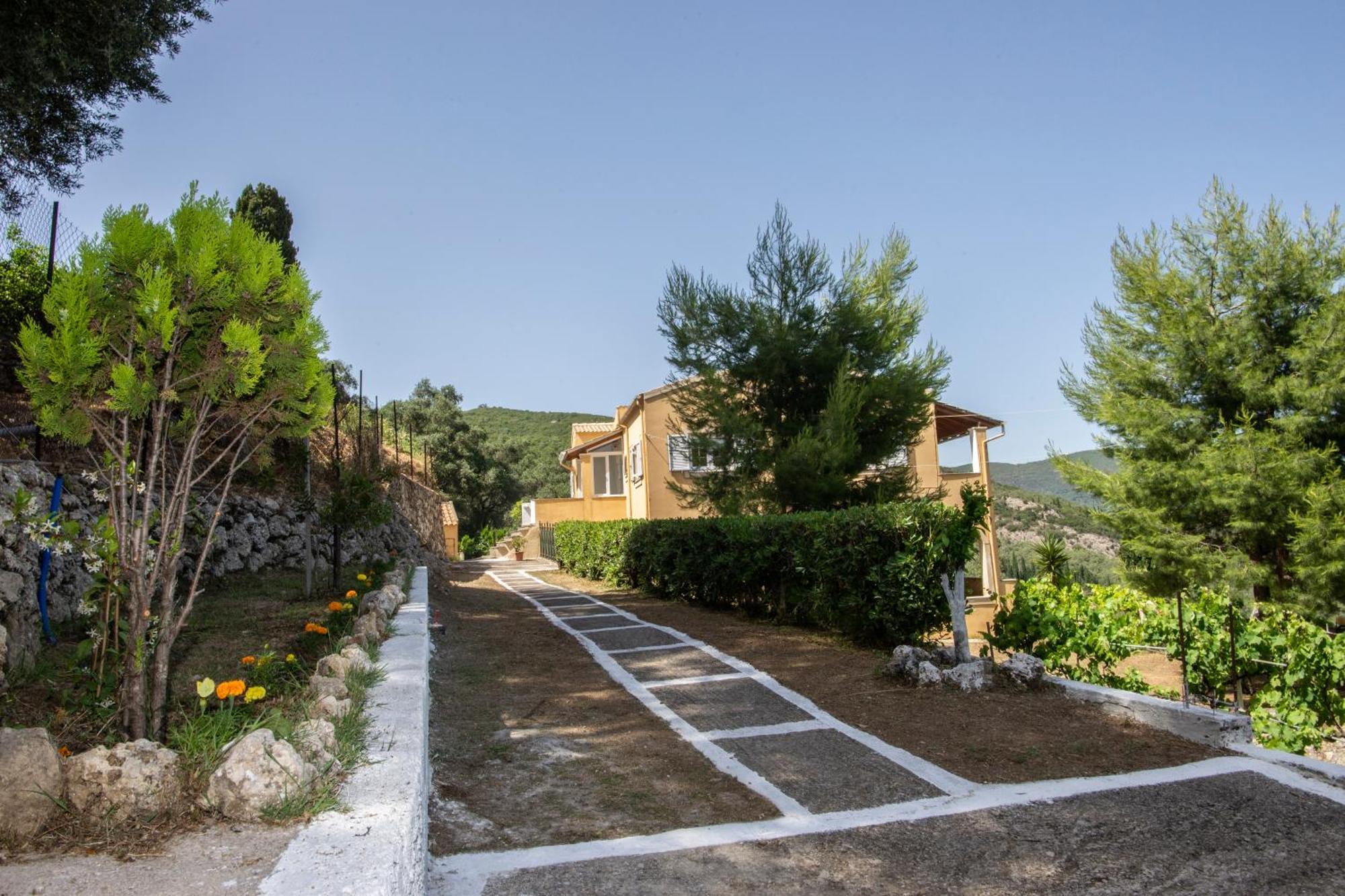 Villa Giannis House 2022 à Ano Pavliana Extérieur photo